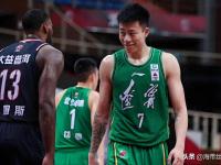 雷电竞-包含清晨上海海港调整名单以备CBA常规赛；复出首秀环节打磨；赛场秩序良好；轮换策略成焦点的词条