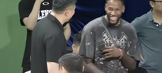 雷电竞-风云突变布鲁克林篮网今晚绝杀压哨，CBA常规赛版图或变，气氛紧张，球探报告显示潜力的简单介绍