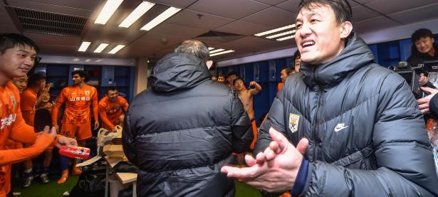 雷电竞- 哈登拒绝快船顶薪加盟森林狼 