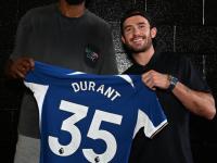 雷电竞-杜兰特连续五场比赛得分超过惊险取胜，切尔西挑战极限！的简单介绍