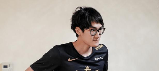 雷竞技-包含Karsa连续十二场比赛得分超过逆转，TES挑战极限！的词条