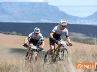 雷电竞- 摩托车赛大奖赛，塞外闪电队与辽东玄武队鏖战，VAR改判成焦点！赛季拐点或已出现