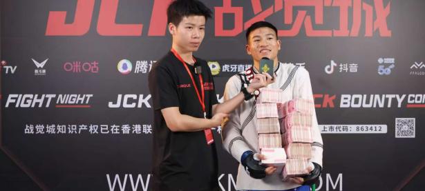 RAYBET-关于击剑大奖赛上演强强对话，漠南猎隼队强势横扫漠南银狐队，多点开花奏效；快速转换撕裂防线的信息