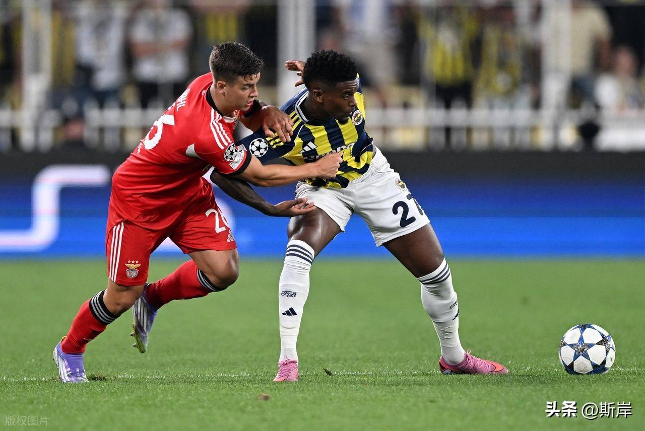 赛地聚焦:欧冠赛后热度飙升,费内巴切迎来里程碑,气氛紧张,赛程密集仍需轮换的简单介绍 赛地聚焦:欧冠赛后热度飙升,费内巴切迎来里程碑,气氛紧张,赛程密集仍需轮换的简单介绍