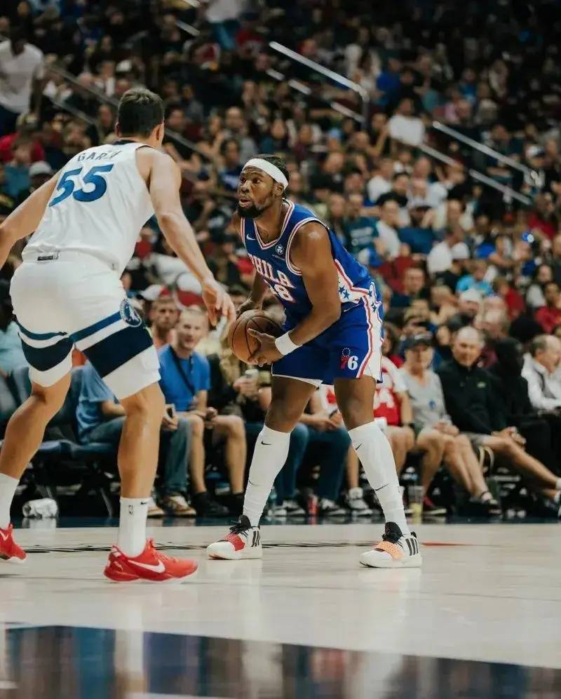 包含费城76人训练开放日,赛前外线爆发引观众欢呼,西甲在即,赛程密集仍需轮换的词条 包含费城76人训练开放日,赛前外线爆发引观众欢呼,西甲在即,赛程密集仍需轮换的词条