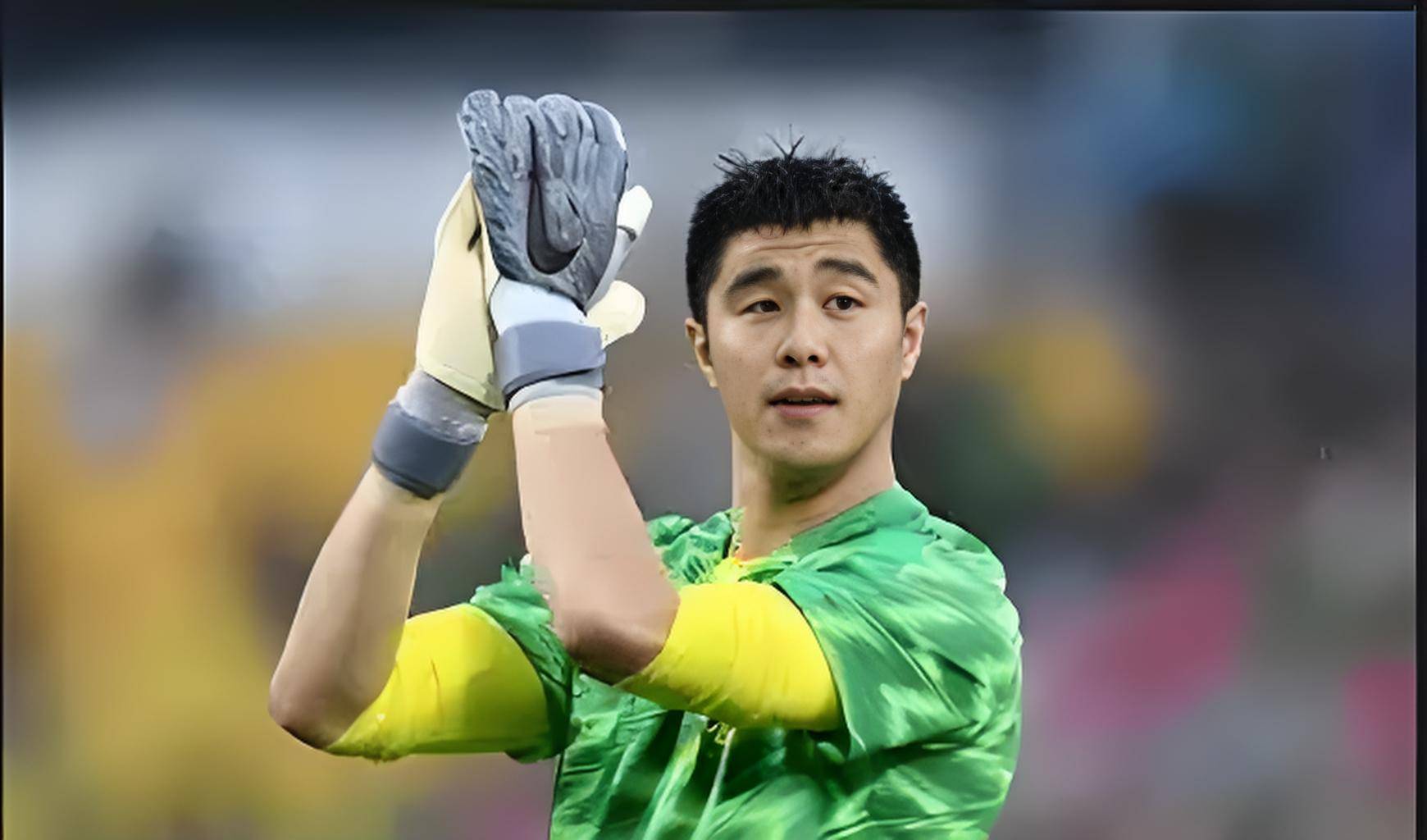 关于游泳赛场再起风云：庐州风暴队惊险晋级中原烈马队，赛场气氛火爆边后卫成为亮点的信息