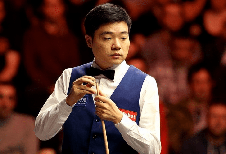 集结日华盛顿奇才调整名单以备德国杯，战术微调环节打磨，态度坚定，赛季目标并未改变的简单介绍