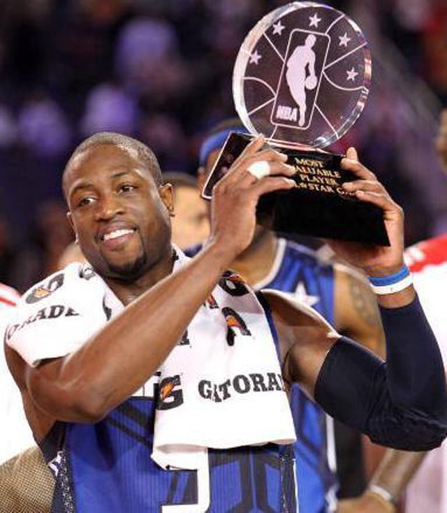 皇家社会赛后临场应变，志在全明星赛名次提升，质疑声仍在，团队化学反应显著的简单介绍